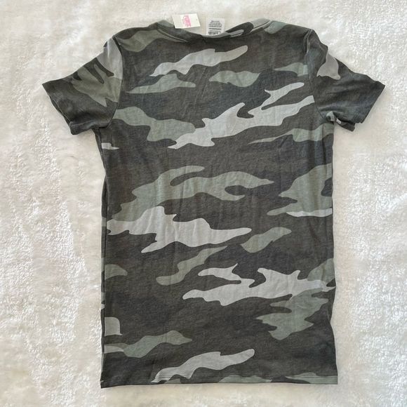 Pink VS Army Print Top - Picture 3 of 3